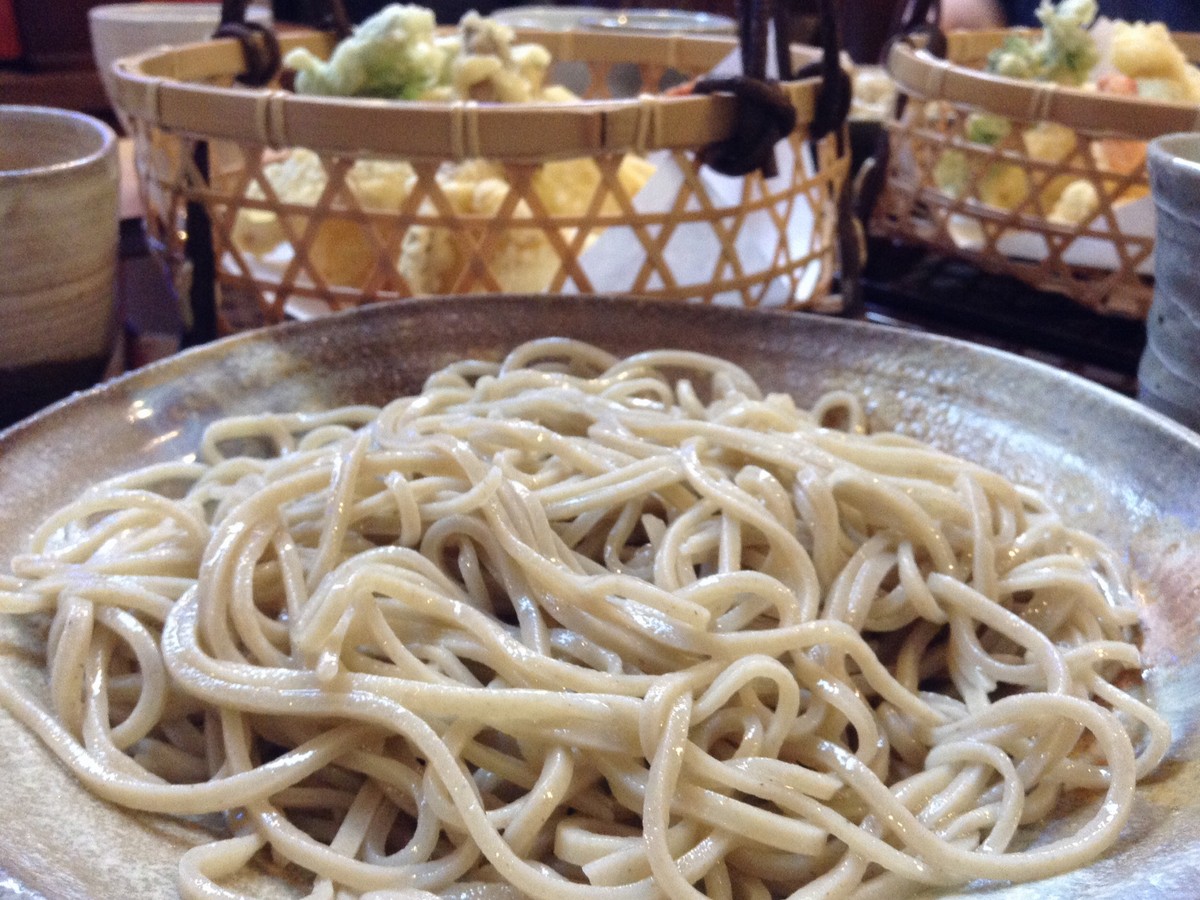 蕎麦屋十九の新蕎麦と野菜天ぷら